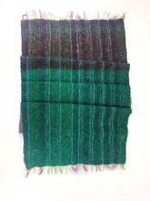 Lade das Bild in den Galerie-Viewer, Sarischal mit Kantha-Stickerei