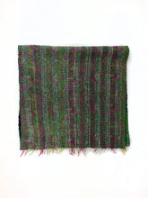 Lade das Bild in den Galerie-Viewer, Sarischal mit Kantha-Stickerei