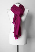 Lade das Bild in den Galerie-Viewer, Pashmina, 100% Kaschmirwolle, Violett purpur
