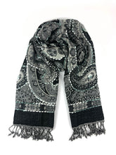 Lade das Bild in den Galerie-Viewer, Bestickter Wollschal mit Paisley-Stickerei
