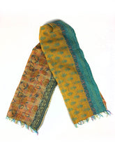 Lade das Bild in den Galerie-Viewer, Sarischal mit Kantha-Stickerei
