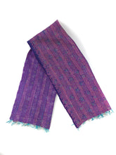 Lade das Bild in den Galerie-Viewer, Sarischal mit Kantha-Stickerei
