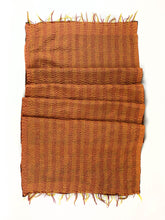 Lade das Bild in den Galerie-Viewer, Sarischal mit Kantha-Stickerei
