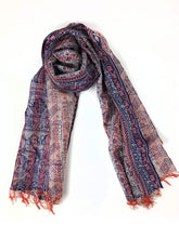 Lade das Bild in den Galerie-Viewer, Sarischal mit Kantha-Stickerei
