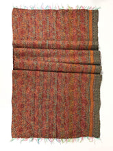 Lade das Bild in den Galerie-Viewer, Sarischal mit Kantha-Stickerei
